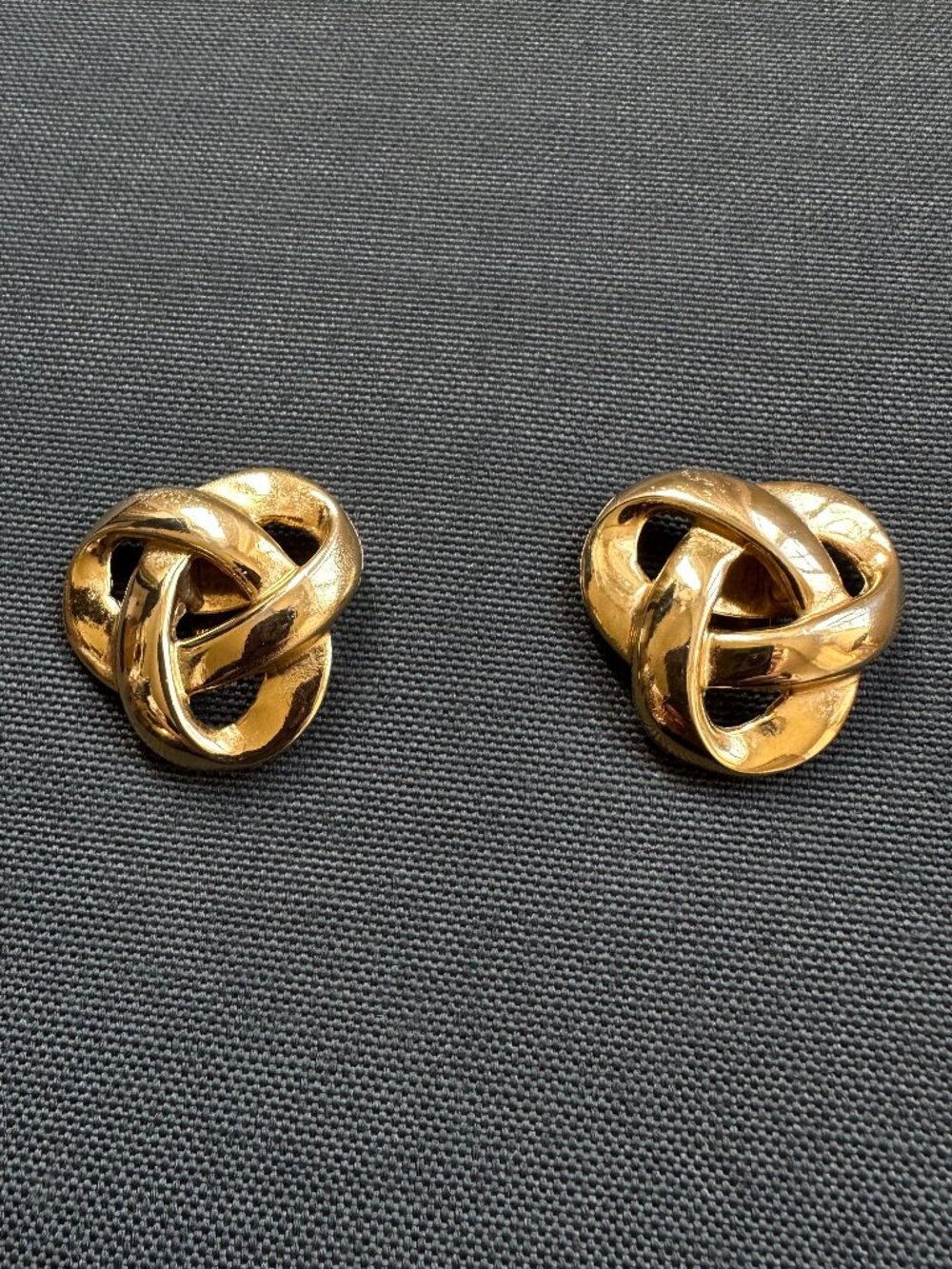 Vintage BLUETTE Made in France Gold Tone Knot Shoe Dress Clips 1980s